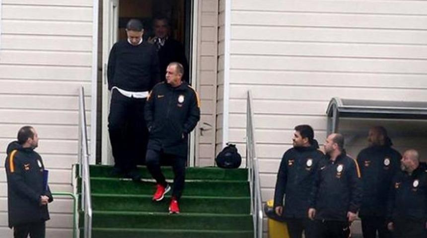 Fatih Terim'den 1.5 yıllık imza! 1905 TL...