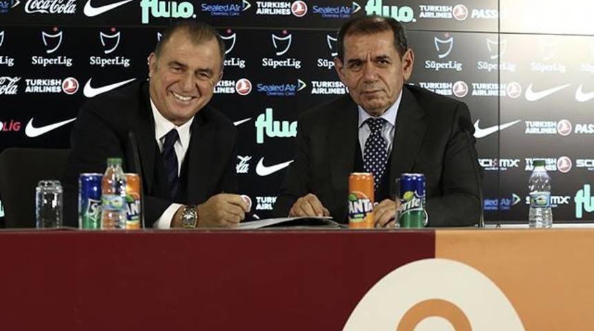 Fatih Terim Galatasaray'la resmi s&ouml;zleşmeyi imzaladı