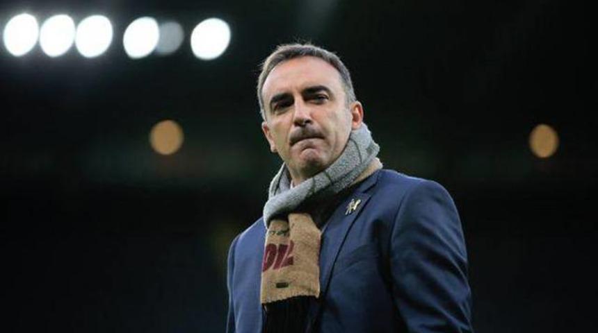 Beşiktaş'ın eski hocası Carvalhal kovuldu