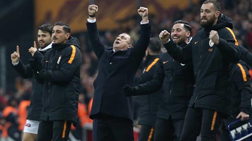 Fatih Terim m&uuml;jdeyi verdi! '1-2 transfer yapacağız'