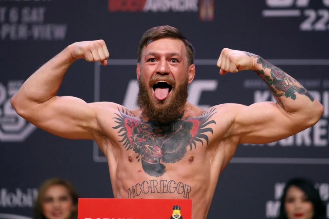 Dünyaca ünlü dövüş efsanesi Conor McGregor Cumhurbaşkanlığına soyundu! Video paylaşıp böyle destek istedi 1