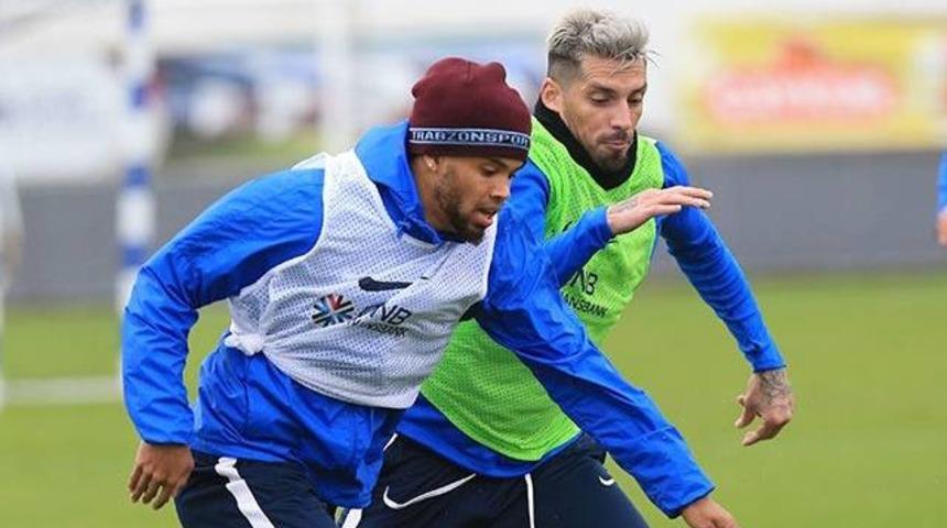 Beşiktaş'ta Jose Sosa s&uuml;rprizi
