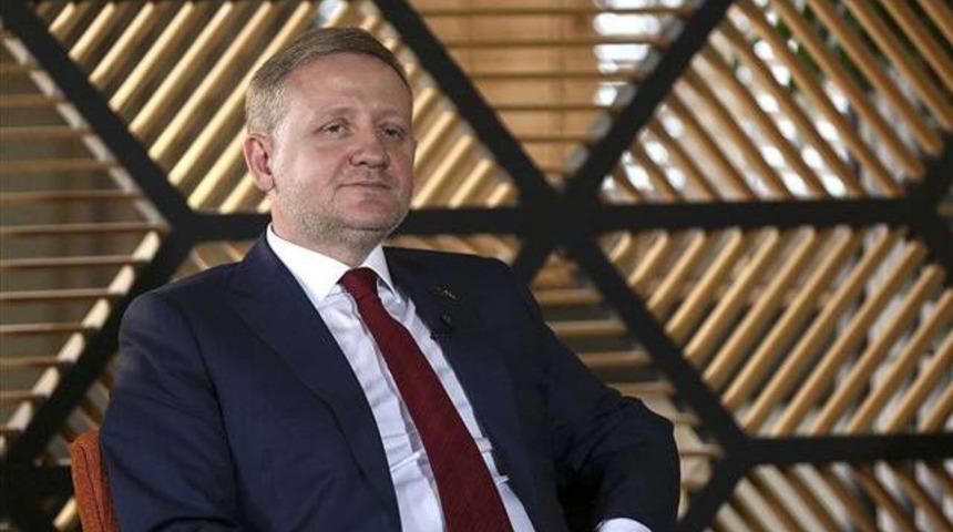 G&ouml;ksel G&uuml;m&uuml;şdağ'dan Arda Turan ve G.Saray başkanlığı a&ccedil;ıklaması