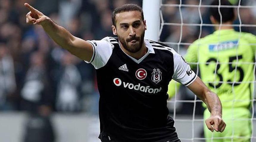 Beşiktaş ve Everton Cenk Tosun'un bonservisi konusunda el sıkıştı