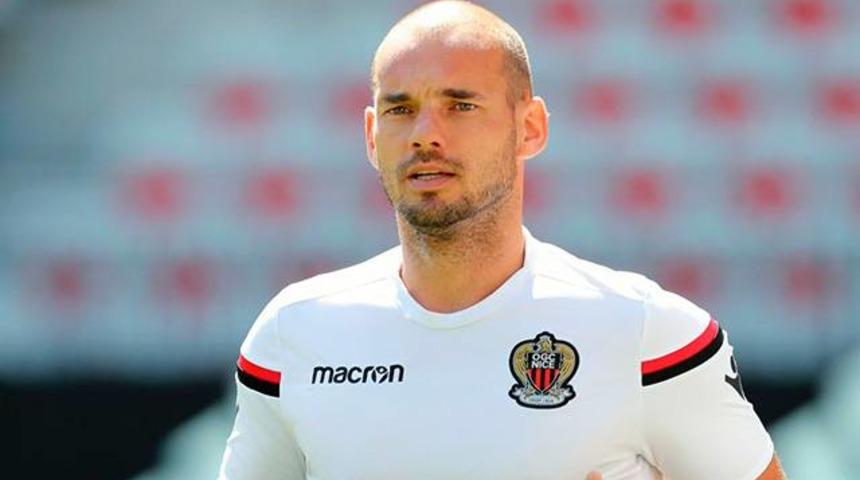 Sneijder Los Angeles Galaxy ile anlaştı