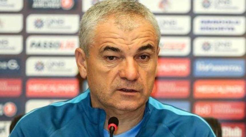 Rıza &Ccedil;alımbay en az iki transfer istiyor