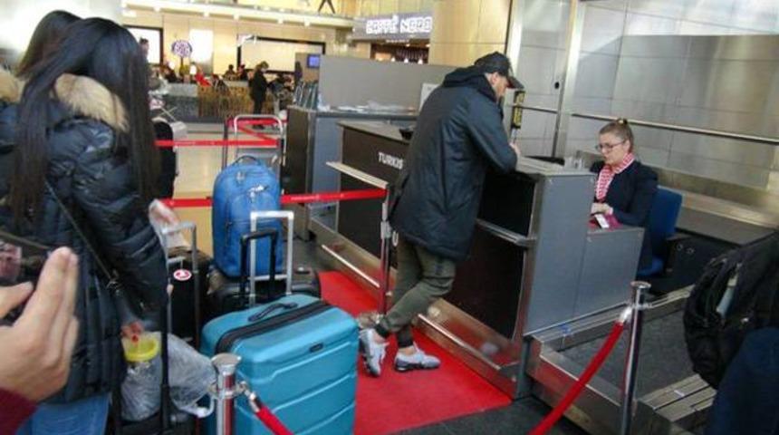 Cenk Tosun sosyal medyayı salladı: "Ya zeytin, ya turşu"