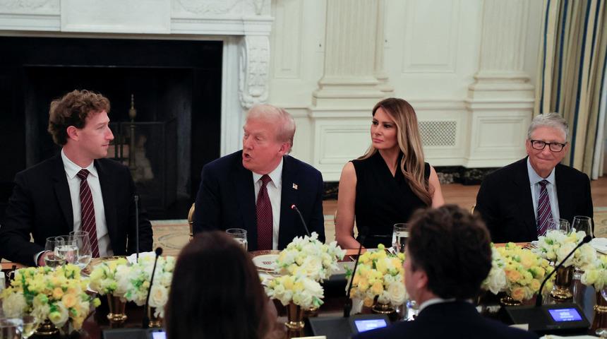 Trump, teknoloji liderlerini Beyaz Saray'da ağırladı: Elon Musk hariç!