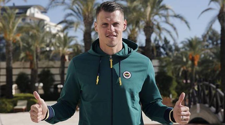 Skrtel: 'Galatasaray derbisinde oynamadığım i&ccedil;in rahat değildim'