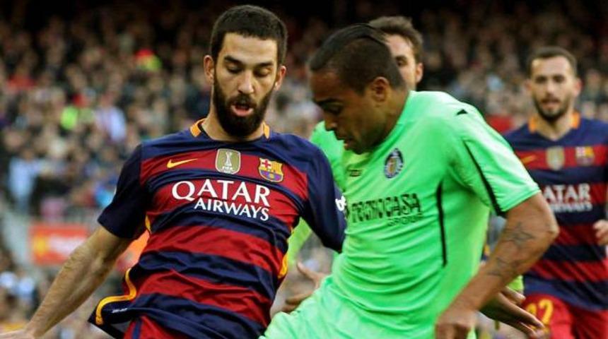 Başakşehir Arda Turan i&ccedil;in kesenin ağzını a&ccedil;tı