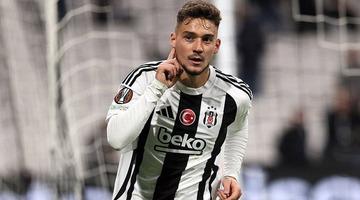 Beşiktaş'tan ezeli rakibe gitti! Ernest Muçi resmen Trabzonspor'da!