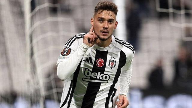 Beşiktaş'tan ezeli rakibe gitti! Ernest Muçi resmen Trabzonspor'da!