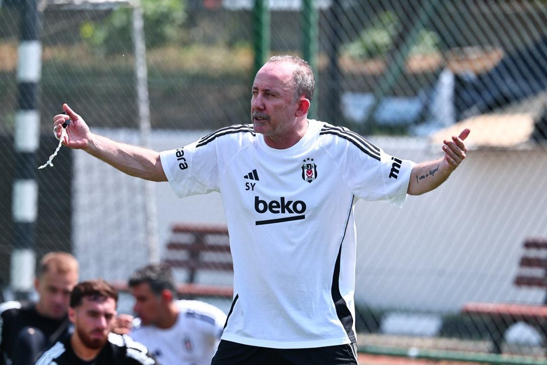 Beşiktaş tan ezeli rakibe gitti! Ernest Muçi resmen Trabzonspor da! 2