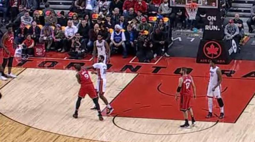 NBA'de Serge Ibaka ile James Johnson kavga etti