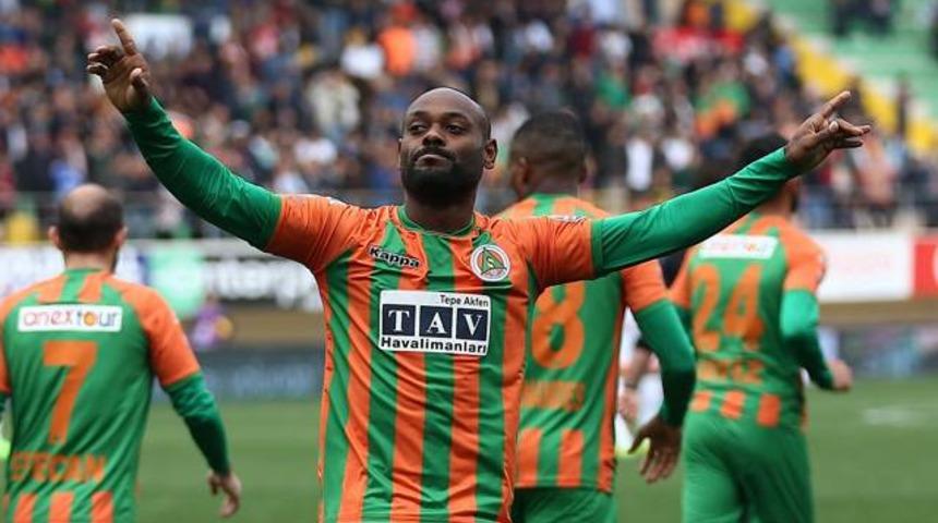 Flamengo, Vagner Love ile anlaştı!