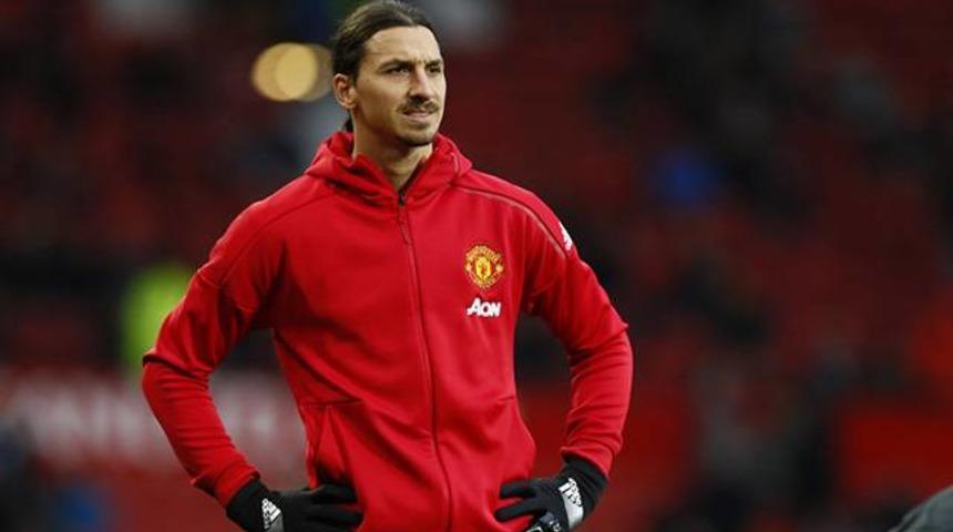 Beşiktaş, Ibrahimovic'in menajeri Raiola ile g&ouml;r&uuml;şt&uuml;