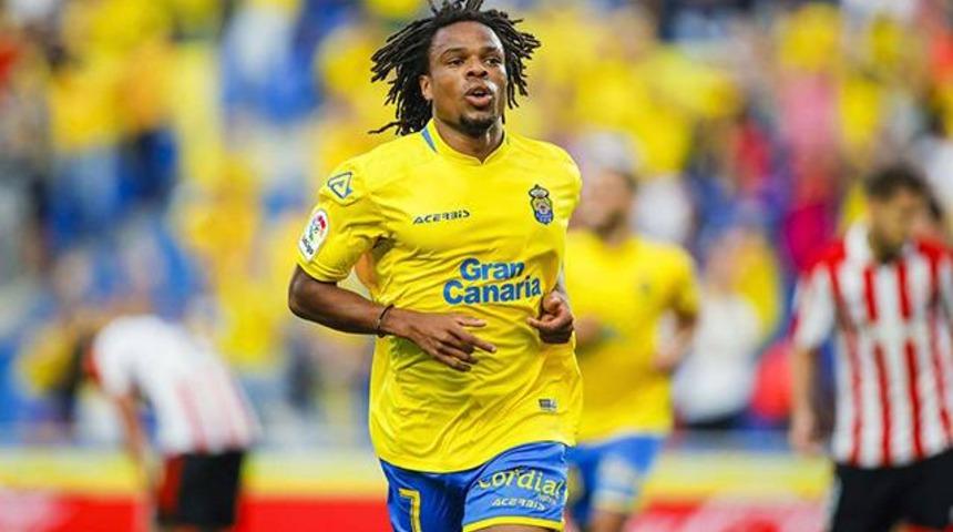 Galatasaray'in istediği Loic Remy'ye Trabzonspor talip oldu