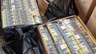 Doğubayazıt'ta tırda 4 bin 450 paket kaçak sigara ele geçirildi