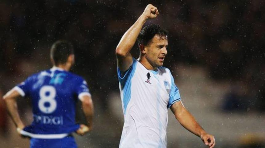 Yeni Malatyaspor, Bobo'yu bitirdi 