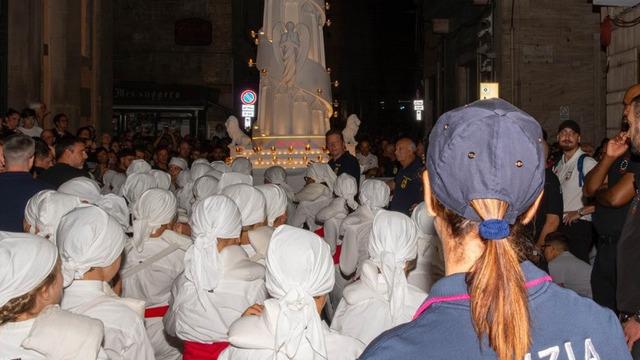 İtalya'da saldırı paniği, 2 Türk tutuklandı! Geniş güvenlik önlemi alındı, Meloni'den açıklama