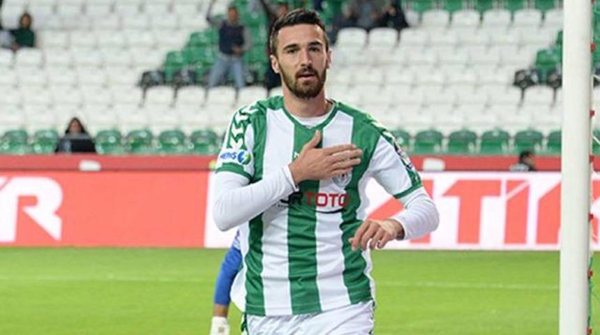 Başakşehir Riad Bajic'i kadrosuna kattı