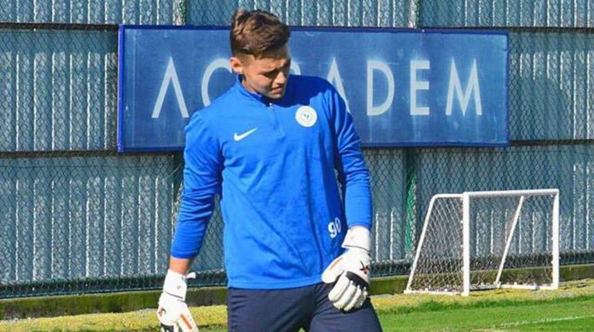 G&uuml;rkan Hervenik, Fenerbah&ccedil;e'den Rizespor'a gitti!