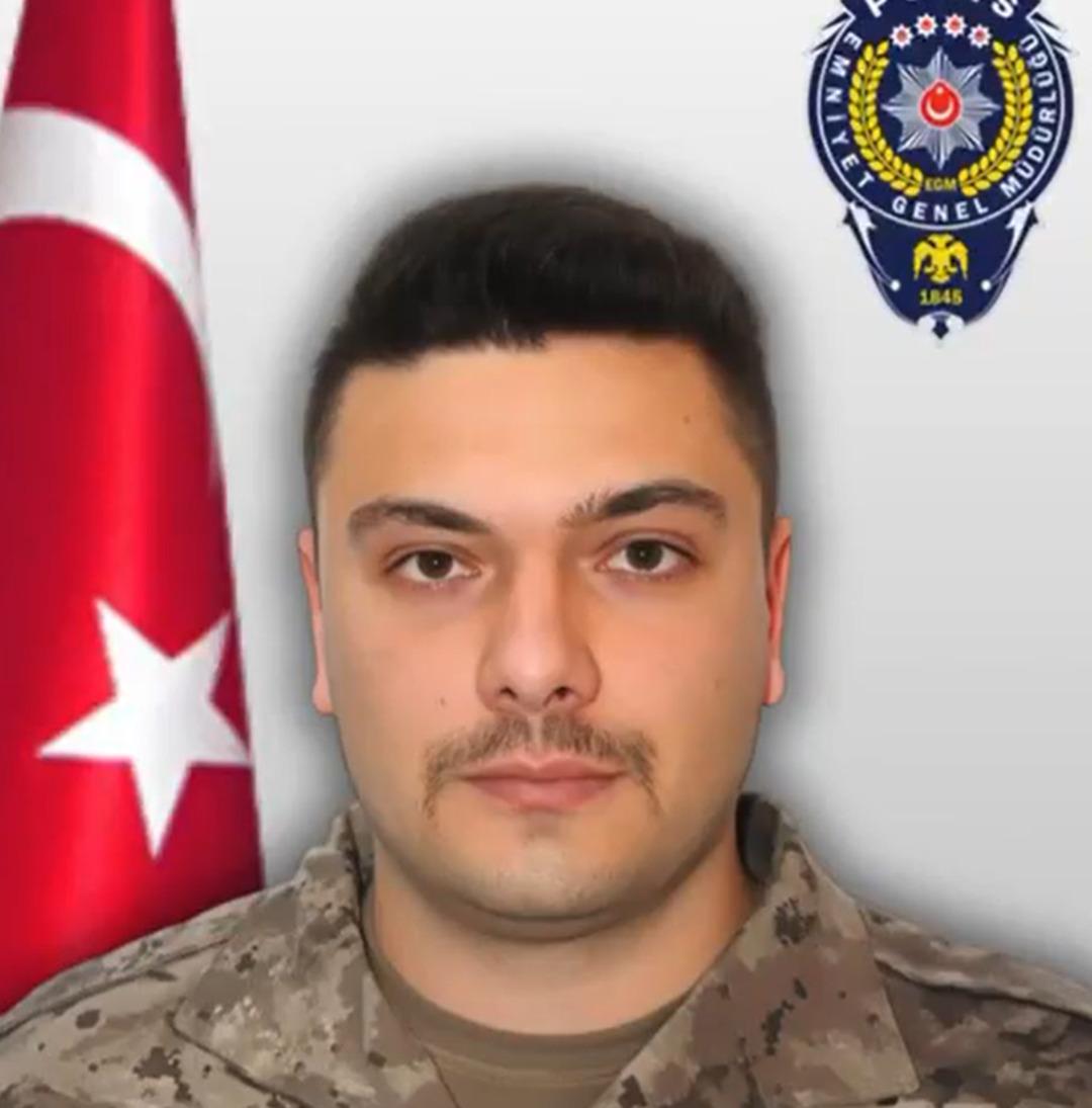 Özel harekat polisi Mustafa Karapınar, babası gibi şehit oldu! 4