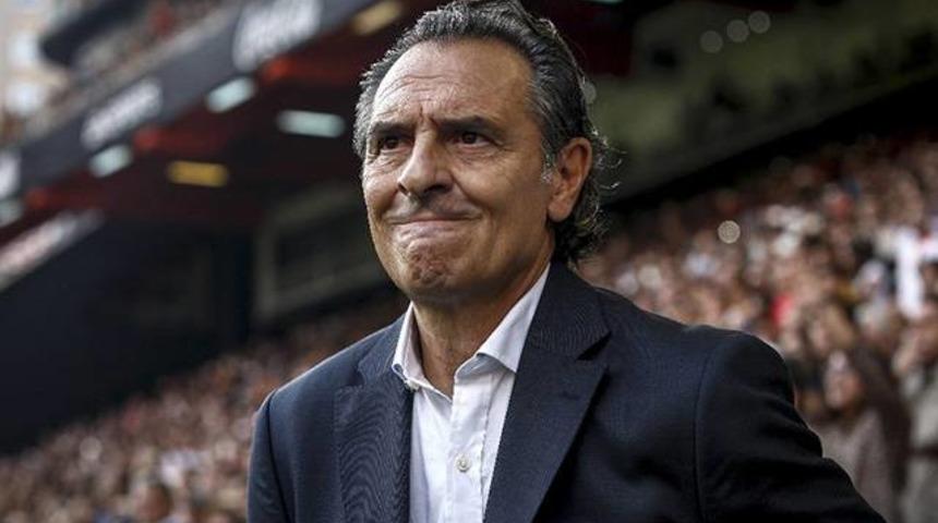 El-Nasr Prandelli'nin g&ouml;revine son verdi