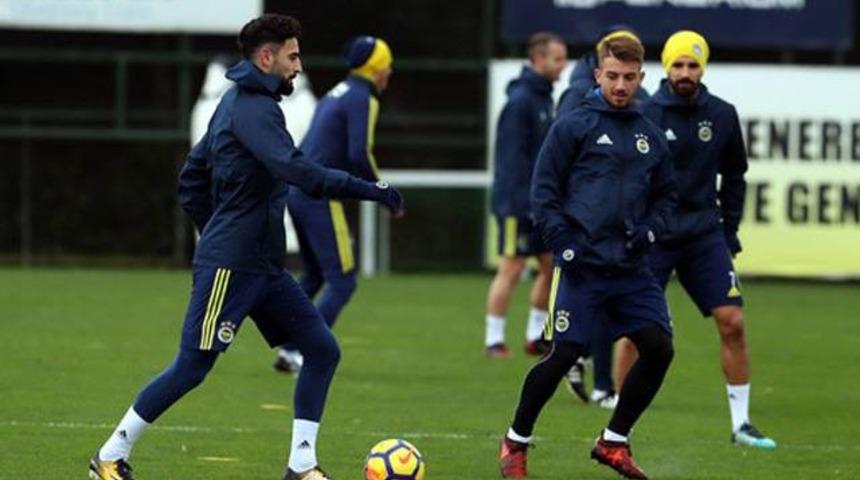 Fenerbah&ccedil;e 8 eksikle &ccedil;alıştı
