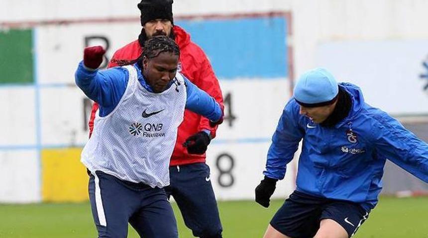 Trabzonspor, Fenerbah&ccedil;e hazırlıklarını s&uuml;rd&uuml;rd&uuml;