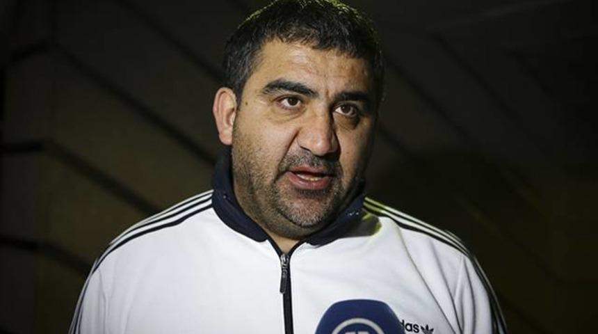 &Uuml;mit &Ouml;zat'tan devrim gibi &ouml;neriler