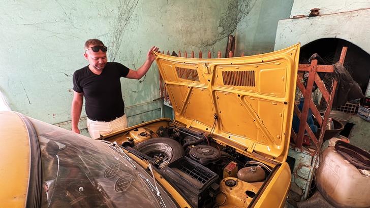 Neredeyse yarım asırdır garajda bekledi: 15 bin Evro'ya satıcı buldu! O otomobil şimdi fuar ürünü olmaya hazırlanıyor G2