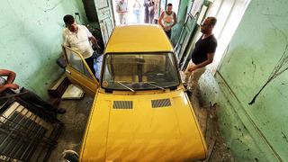 Neredeyse yarım asırdır garajda bekledi: 15 bin Evro'ya satıcı buldu! O otomobil şimdi fuar ürünü olmaya hazırlanıyor