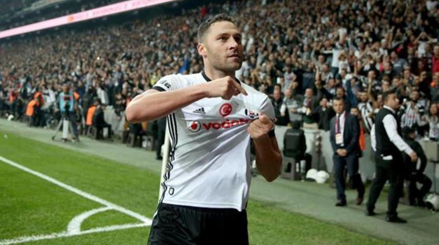 Tosic'in menajerinden transfer a&ccedil;ıklaması!