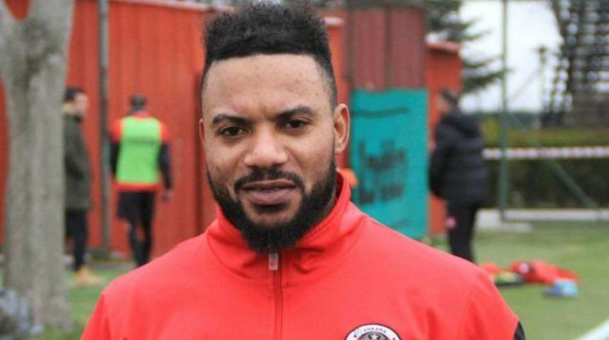 "İlhan Cavcav'la &ccedil;alışmayı isterdim"