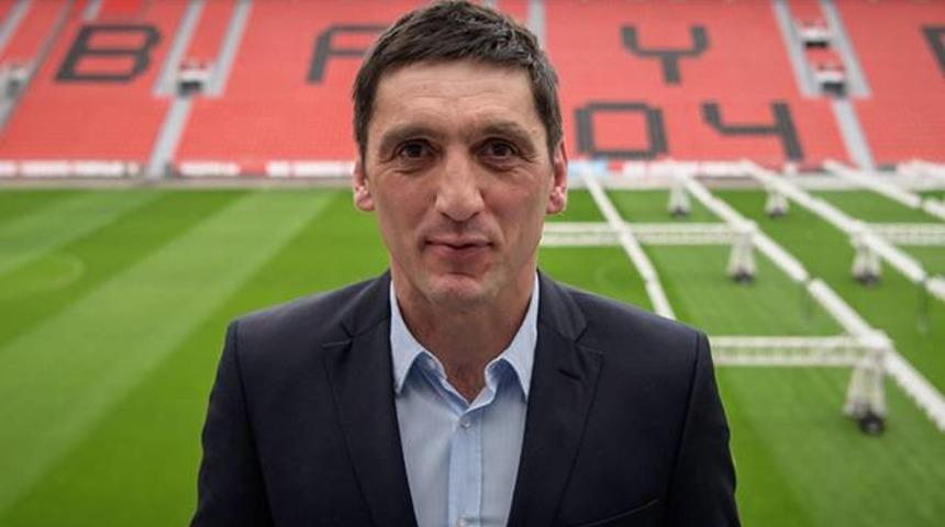 Tayfun Korkut Stuttgart'ın başına ge&ccedil;ti