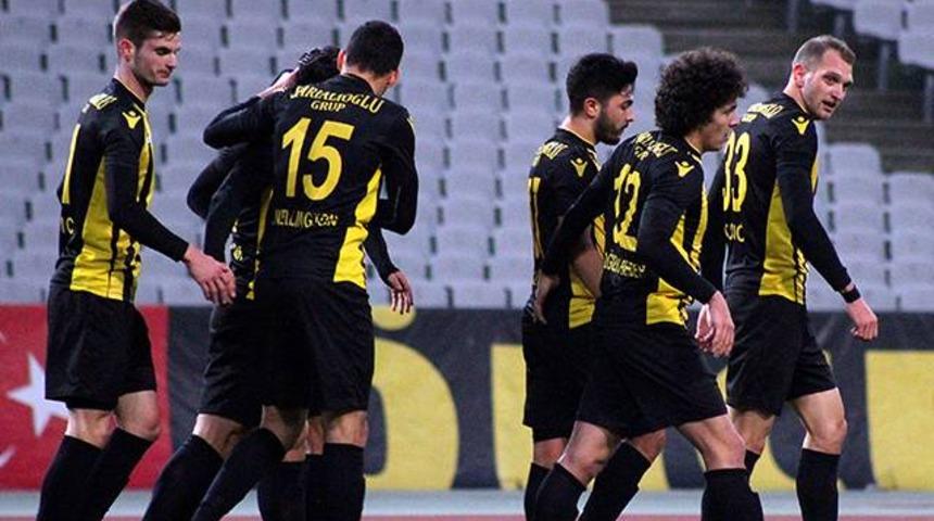 İstanbulspor 2 - 1 Denizlispor