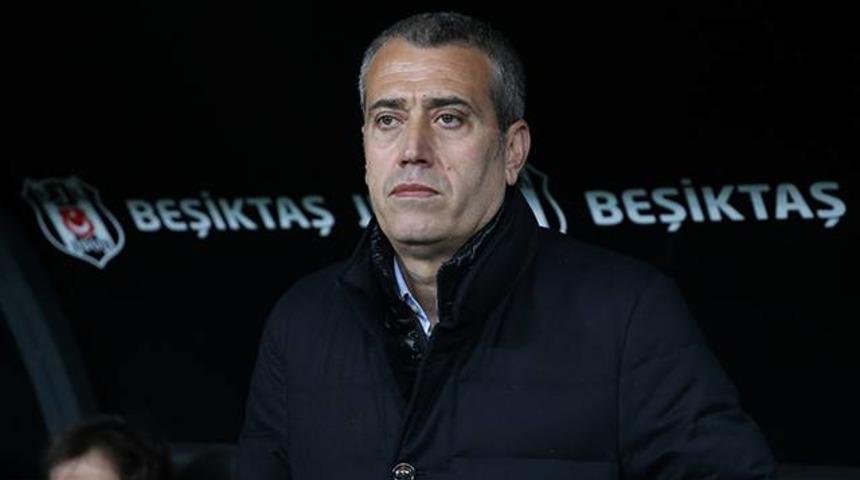 Kasımpaşa Kemal Özdeş'le yola devam etme kararı aldı