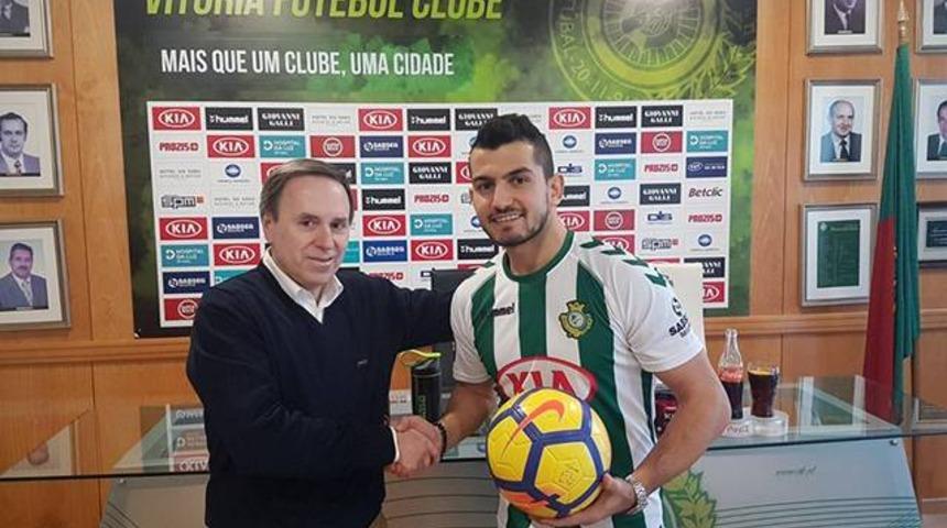 Emrah Başsan Vitoria Setubal'e transfer oldu