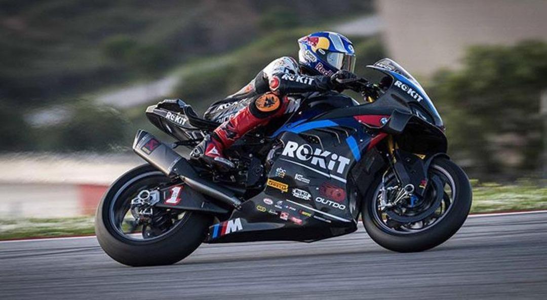 Milli motosikletçi Toprak Razgatlıoğlu ndan inanılmaz zafer! Rakibine fark attı 1