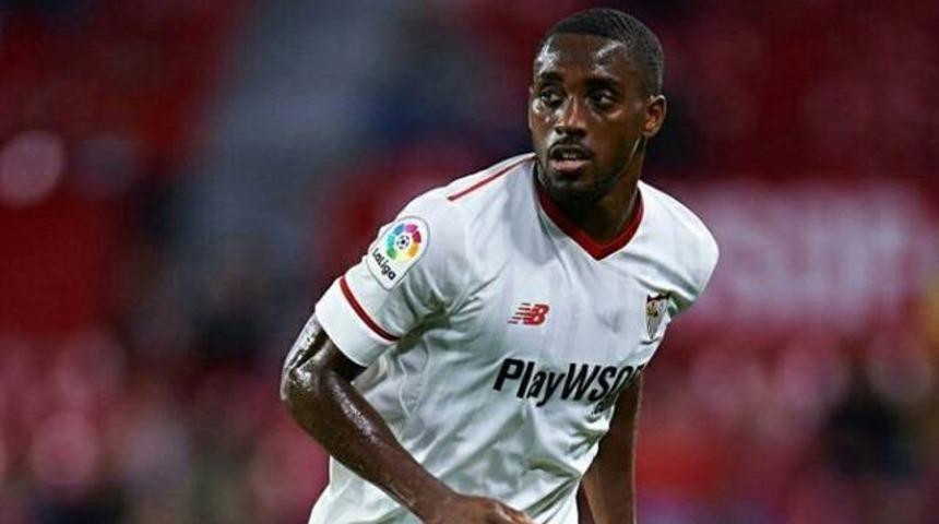 Sevilla, Carole'ü lig kadrosunun dışında bıraktı!