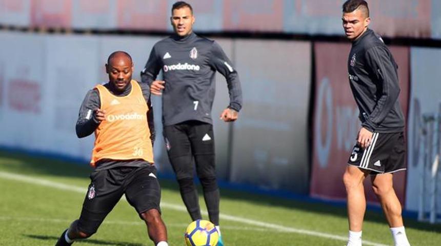 Vagner Love antreman ma&ccedil;ında coştu!