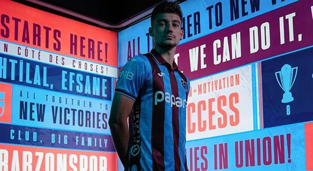 SON DAKİKA: Ezeli rakipler arasında bir transfer daha! Beşiktaş tan Trabzonspor a gitti... Ernest Muçi resmen Bordo-mavililer de 1