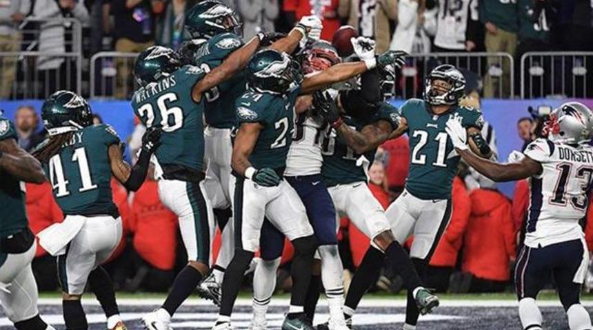 Super Bowl'da şampiyon Philadelphia Eagles