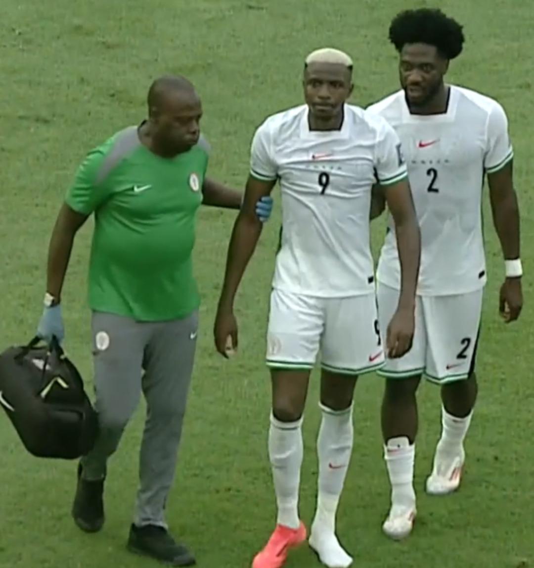 Şampiyonlar Ligi ne günler kala Galatasaray a Osimhen den kahreden haber! Sakatlanarak oyundan çıktı... 2