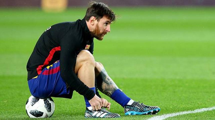 Messi &Ccedil;in'den gelen 100 milyon euroluk teklifi reddetti
