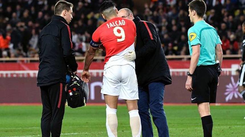 Falcao 2 hafta sahalardan uzak kalacak