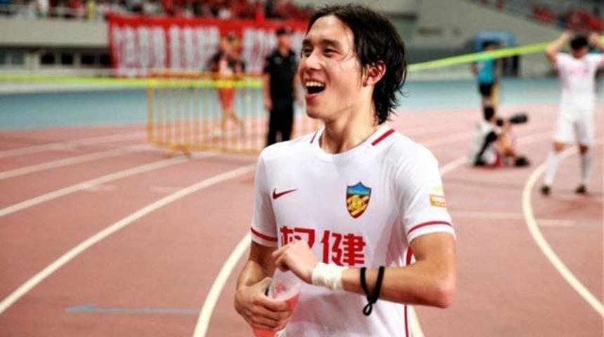 Zhang Xiuwei futboldan 9 ay men edildi