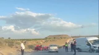 Nevşehir'de otomobil ile minibüs kafa kafaya çarpıştı: 1 ölü, 2 yaralı