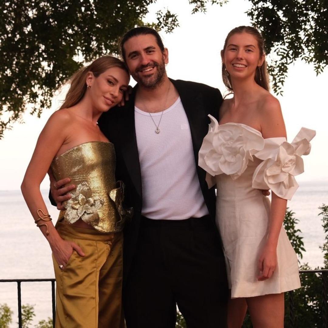 Fenomen dizide birlikte oynamışlardı! Sinem Kobal ın kardeşi Kerem Kobal evlendi! 2